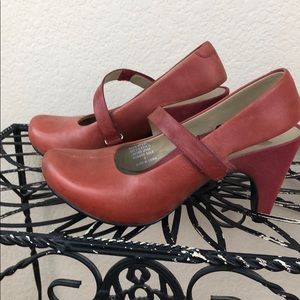 Tsubo Leather and Suede Platform Heels. Dark Coral